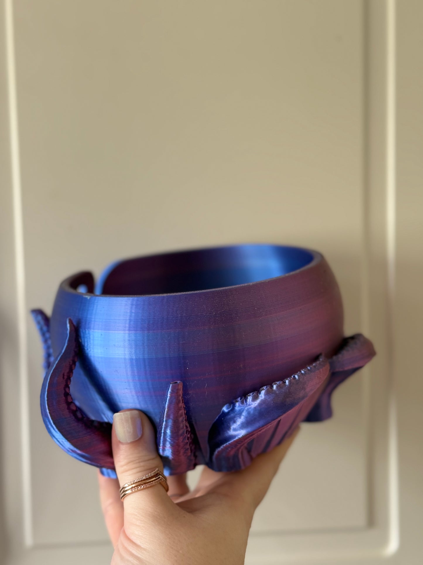 DISCOUNTED YARN BOWL