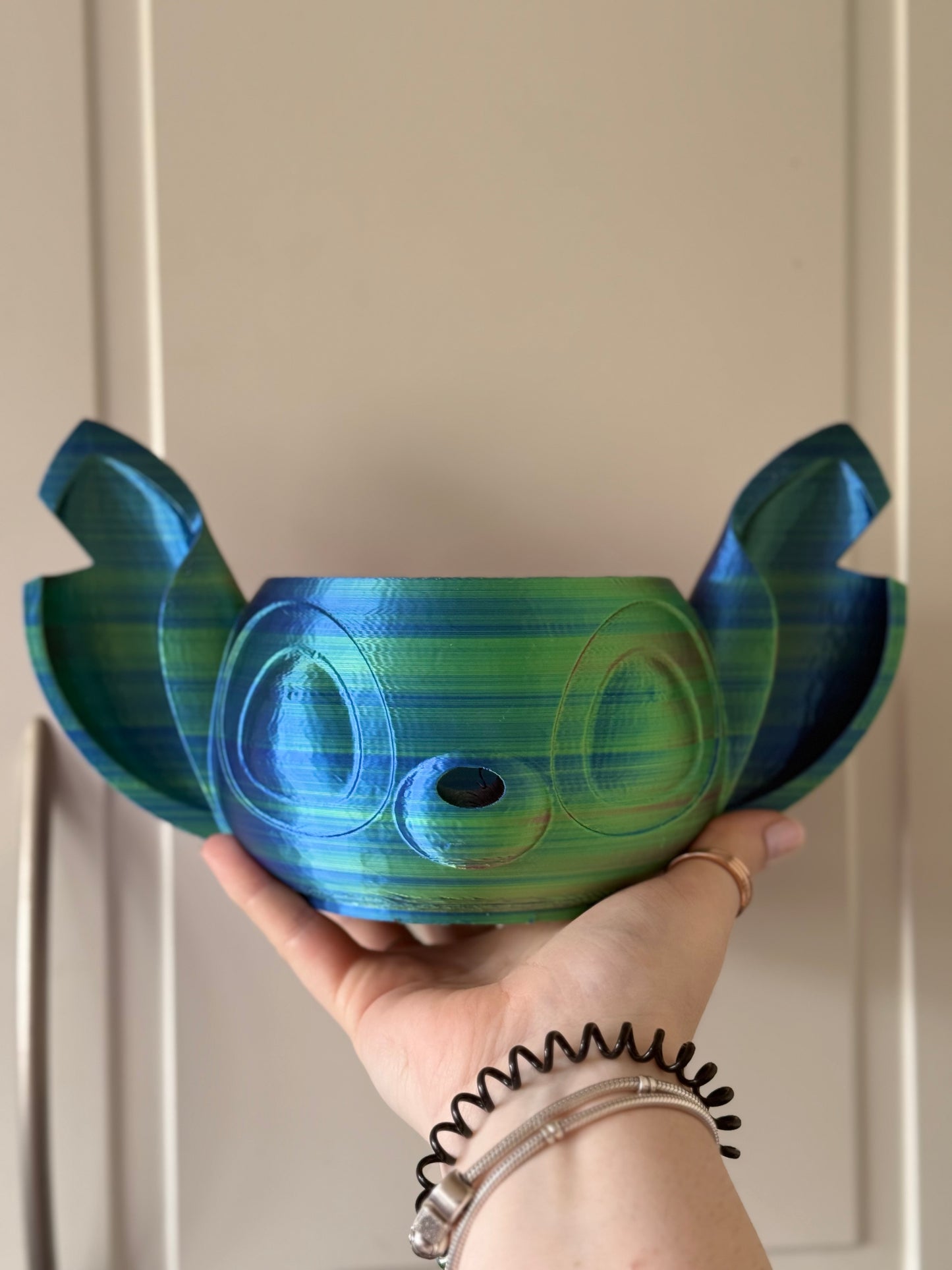 Stitch yarn bowl